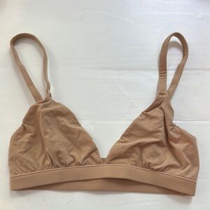 SKIMS Triangle Bralette XS